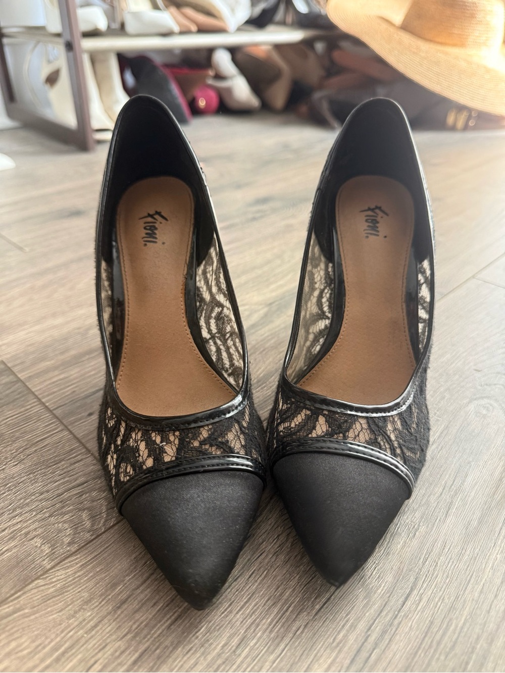 FIONI Clothing Black Lace Pointed-Toe Heels